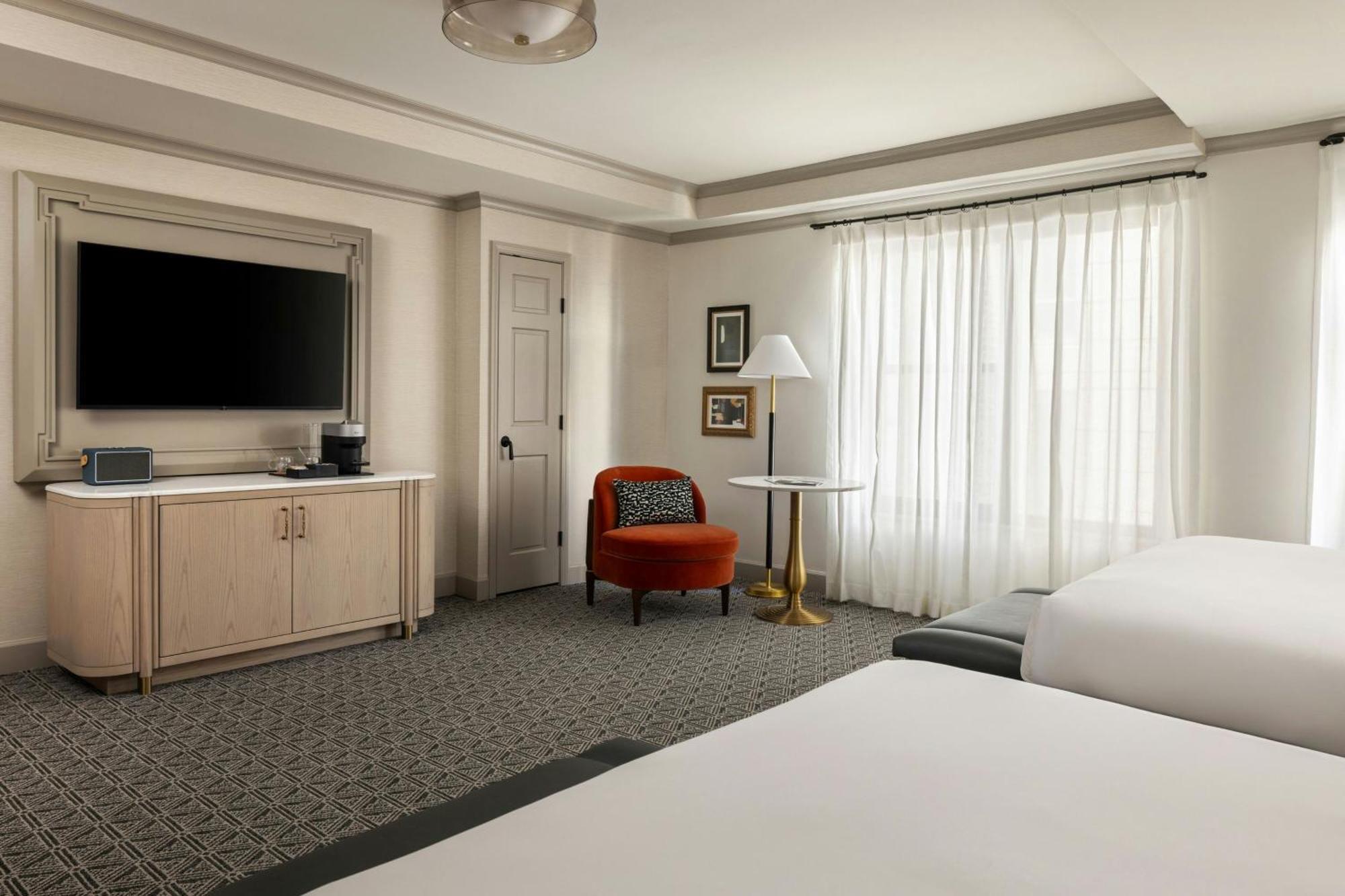 The Talbott Hotel Chicago Bagian luar foto